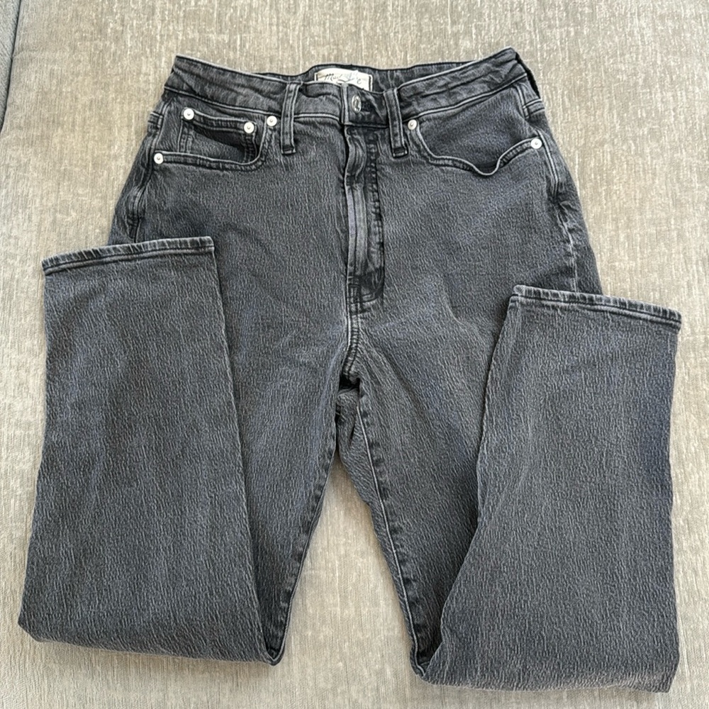 Women’s Madewell jeans, the curvy perfect vintage gene